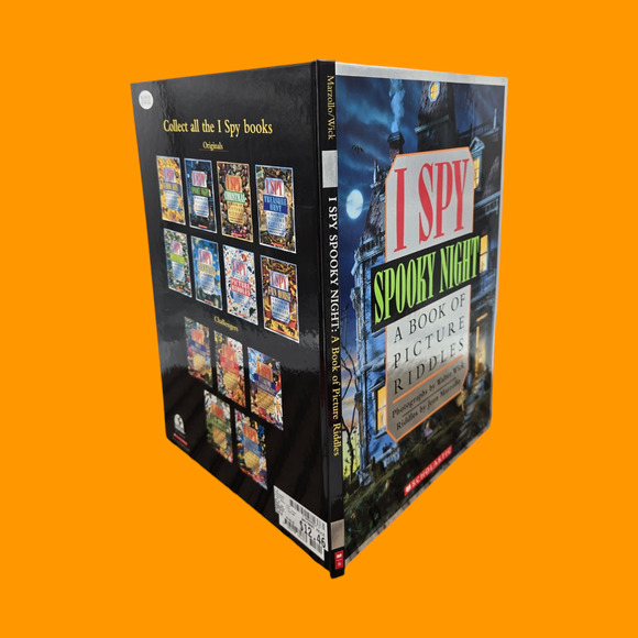 Halloween Scholastic 1st Print 1996 Spooky Night Book & Two I Spy CD-ROM Games - Picture 2 of 16